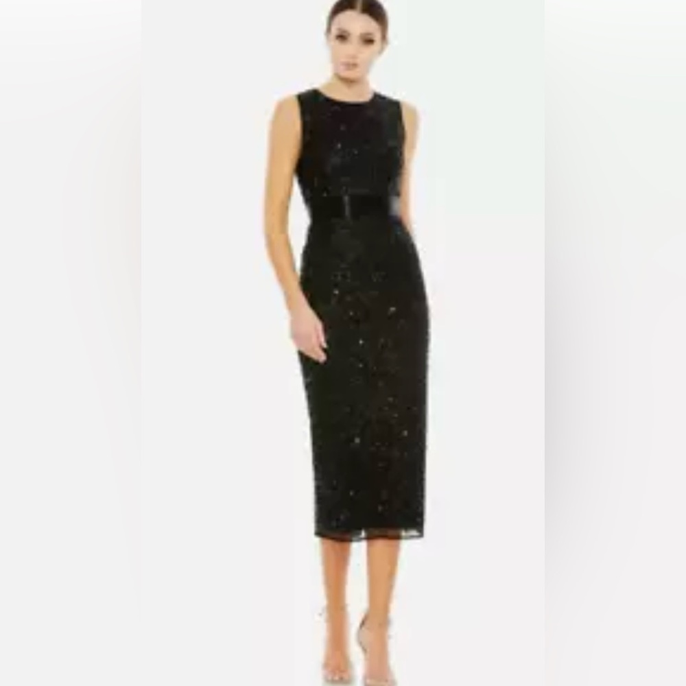 Mac Duggal Size: 14 Black Geometric Beaded Formal Dress 93758 *